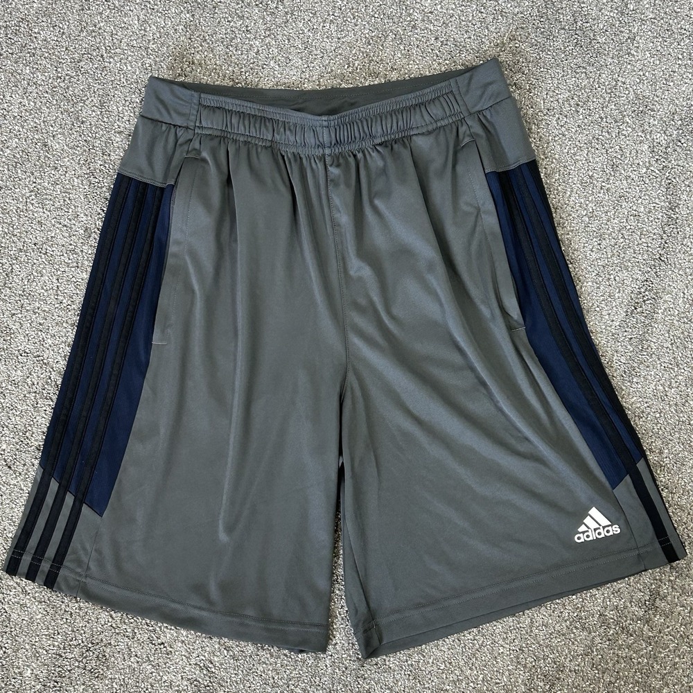 ADIDAS Aeroready Athletic Shorts ~ Men's MEDIUM ~ Gray/Navy 3 Stripe EUC